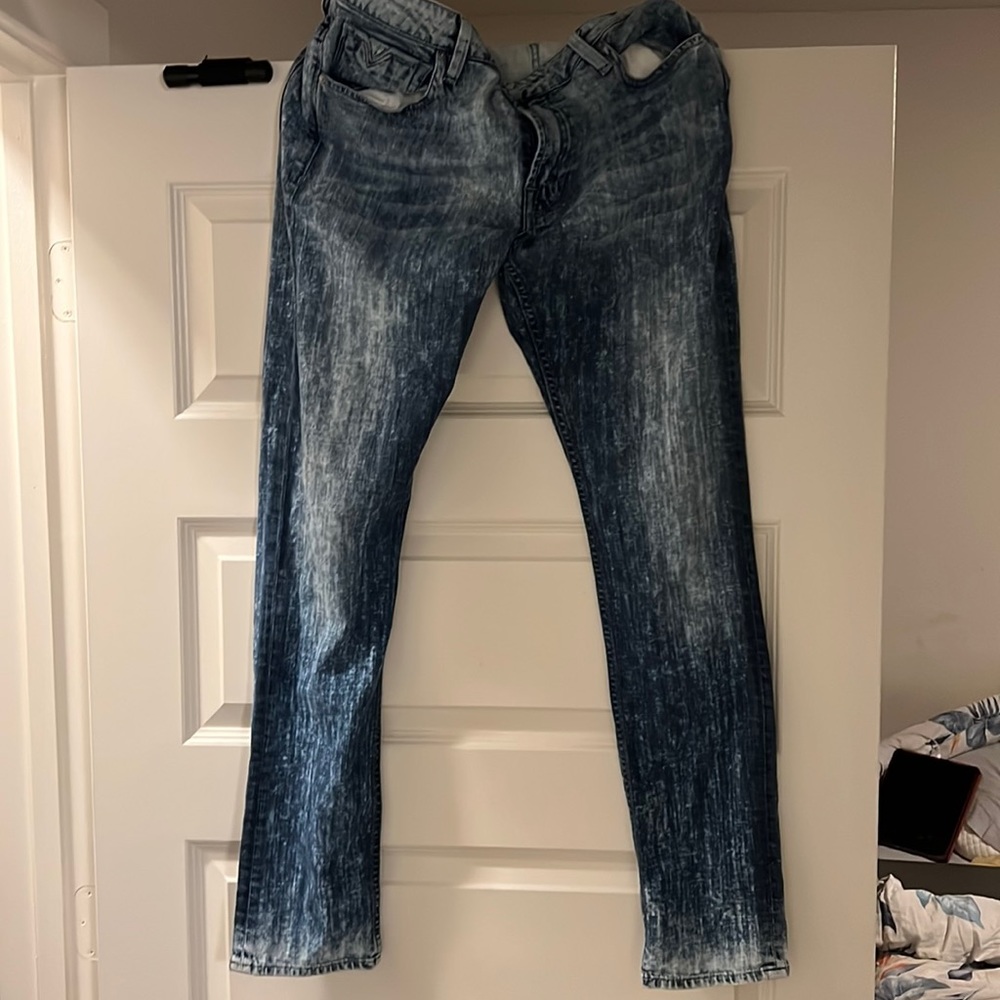 Guess Jeans